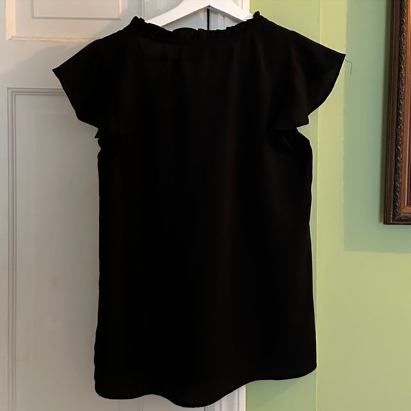 CeCe Women's Pintuck Flutter-Sleeve Blouse in Black - Picture 3 of 3